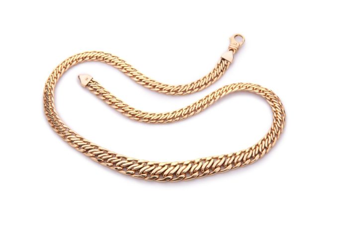 le collier or rose un bijou au potentiel insoupconne
