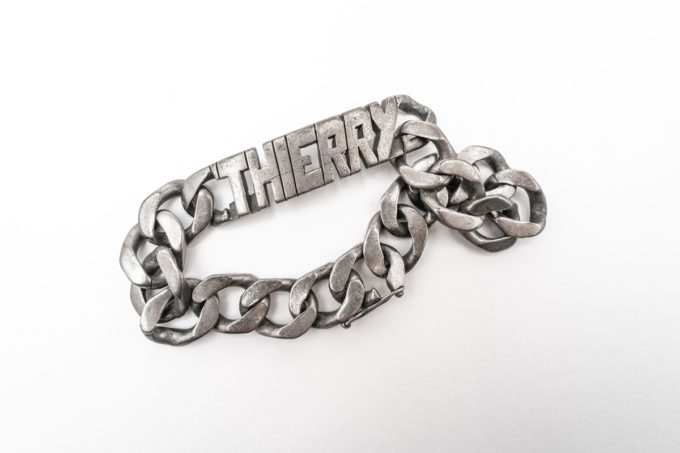pourquoi offrir bracelet prenom pour noel 2024