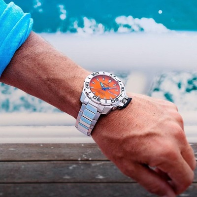 montre de plongee festina