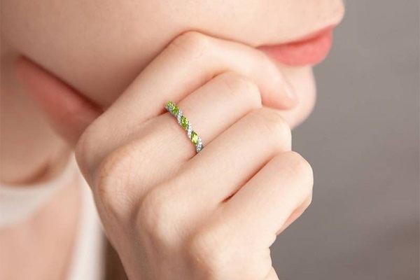 bague peridot