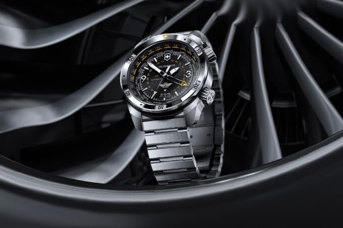 presentation collection montres victorinox air pro gmt