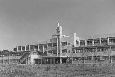 usine montres orient 1950